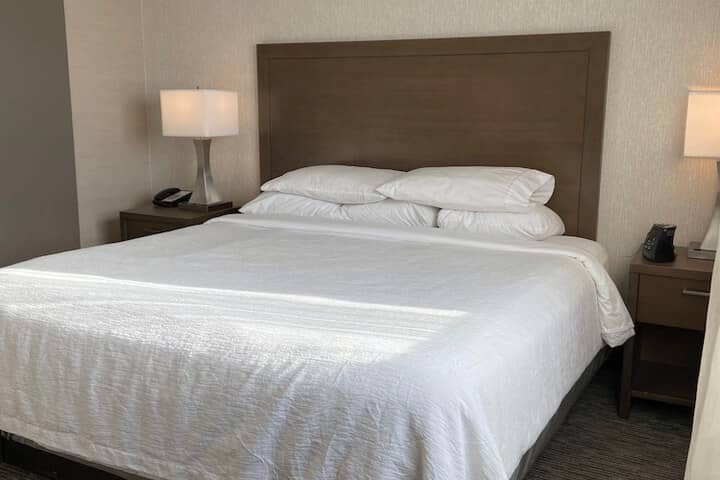 Room 9 of 43